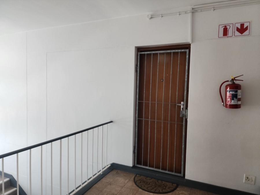 2 Bedroom Property for Sale in Humewood Eastern Cape